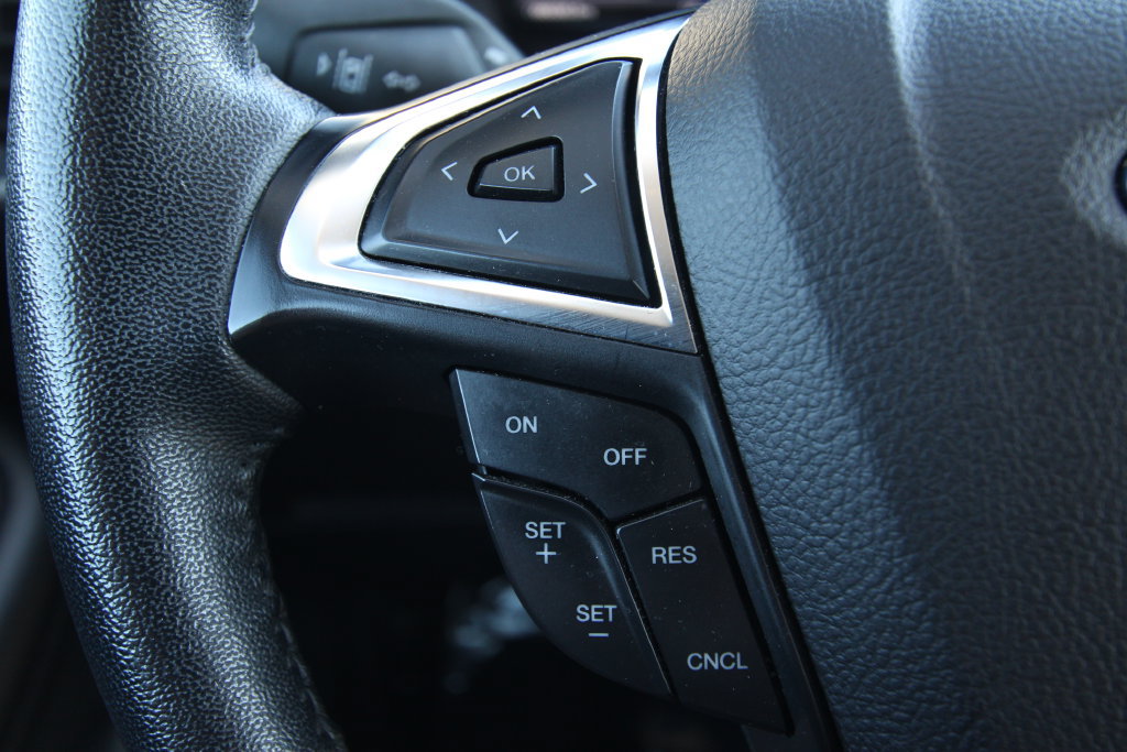 Used 2024 Ford Edge SEL AWD/4WD image 20