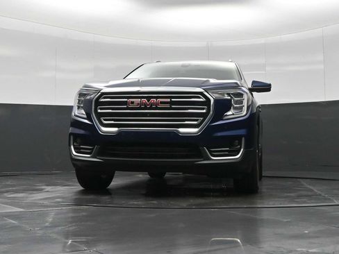 Used 2022 GMC Terrain SLT w/ Tech Package image 20