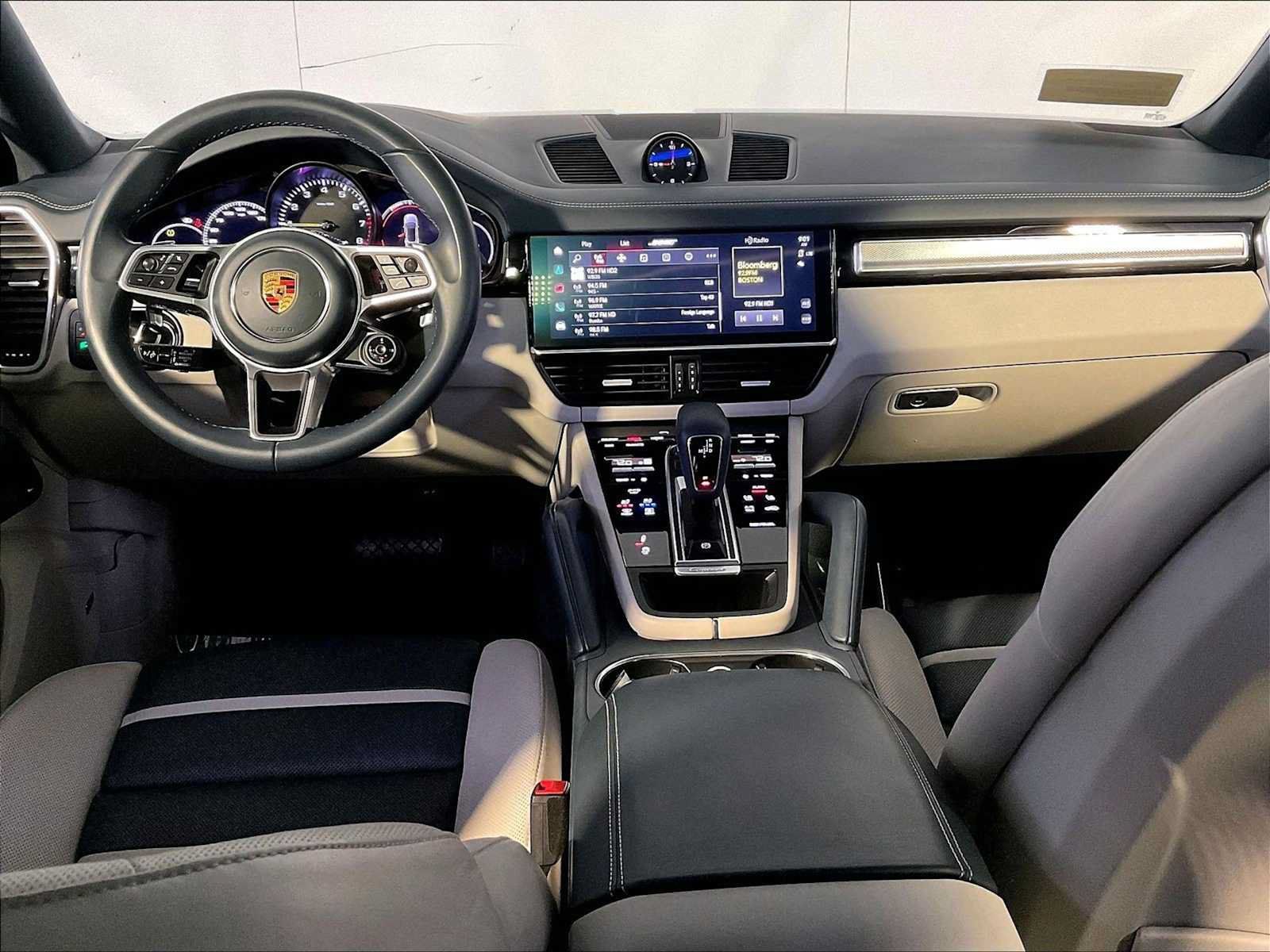 Certified 2023 Porsche Cayenne Platinum Edition AWD/4WD image 14