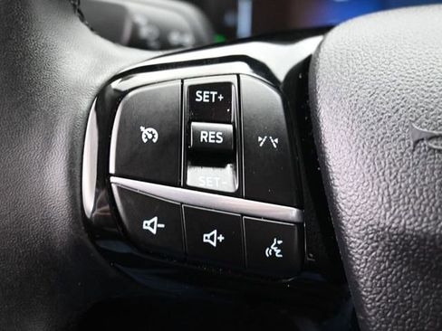 Certified 2024 Ford Escape Active image 17