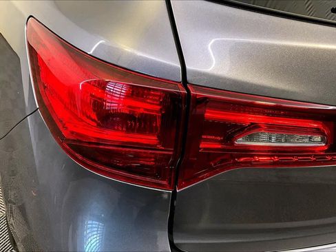 Used 2018 Acura MDX SH-AWD image 28