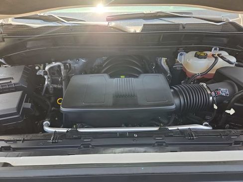 Used 2024 GMC Sierra 1500 SLT RWD image 28