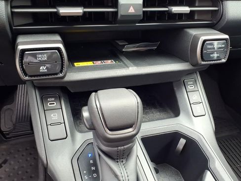 Used 2026 Toyota RAV4 XSE w/ Weather Package AWD/4WD image 26