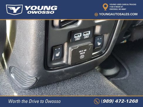 Used 2024 Dodge Durango GT AWD/4WD image 31