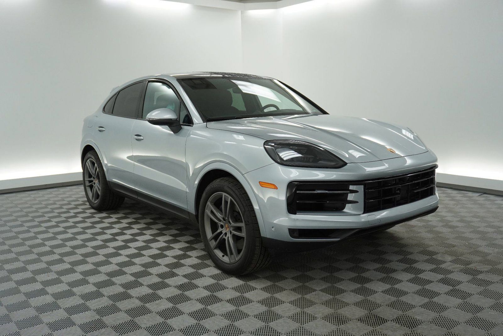 Used 2026 Porsche Cayenne Coupe AWD/4WD image 9