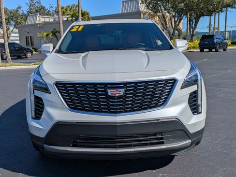 Used 2021 Cadillac XT4 Premium Luxury image 8