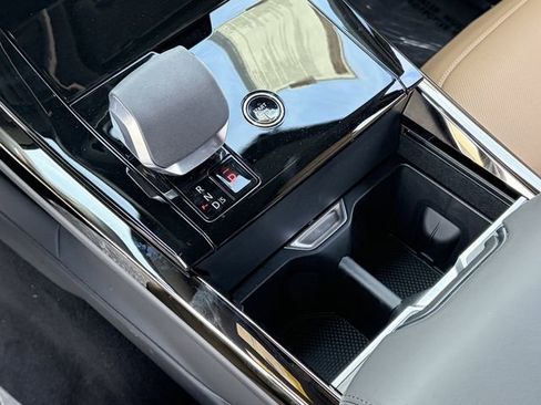 New 2026 Land Rover Range Rover Sport Dynamic SE AWD/4WD image 9