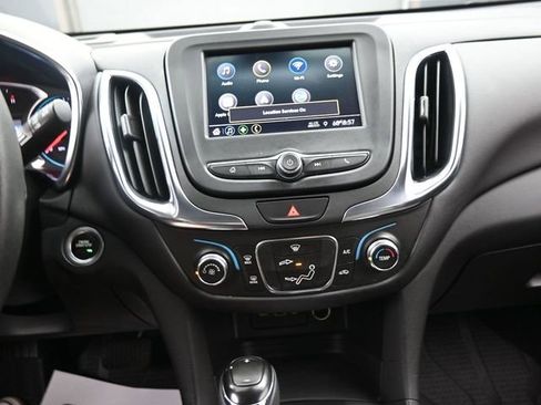 Used 2021 Chevrolet Equinox LT FWD image 10