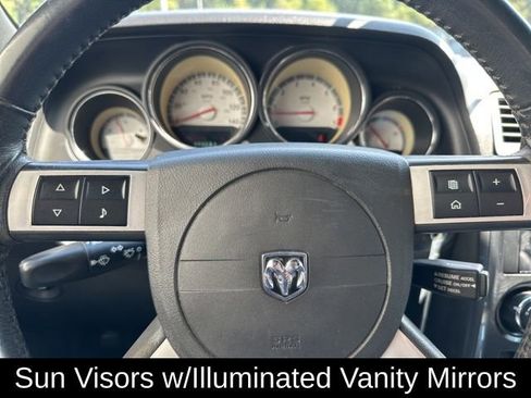 Used 2010 Dodge Challenger SE image 20