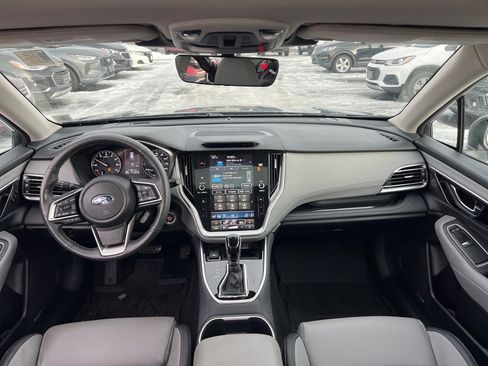 Used 2025 Subaru Outback Limited image 19