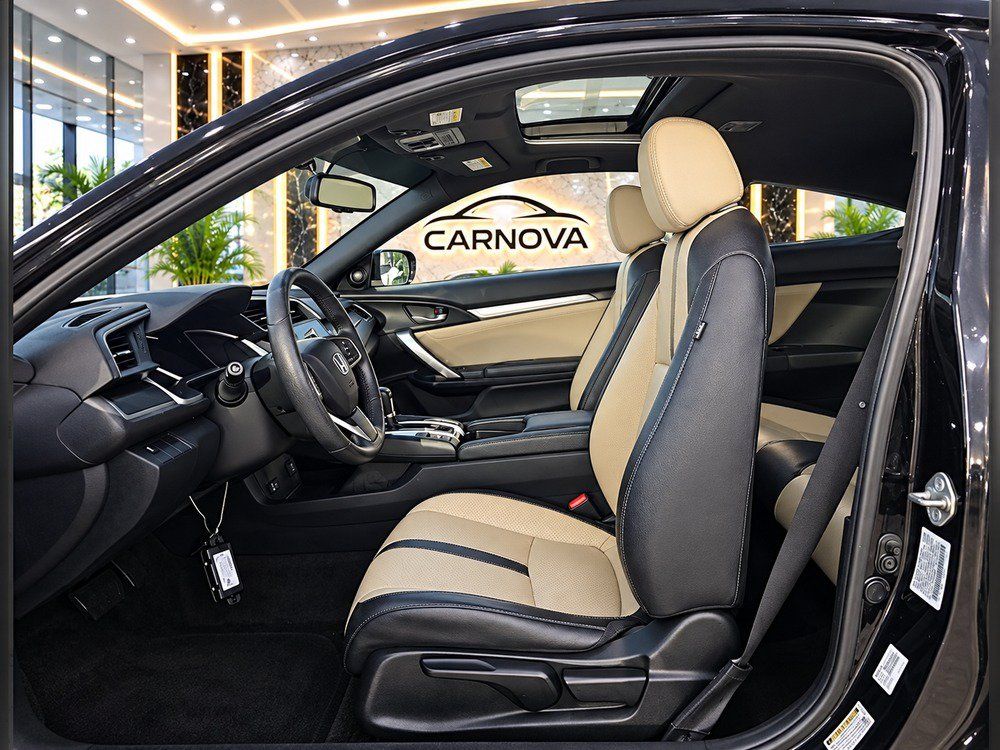 Used 2017 Honda Civic EX-L image 9