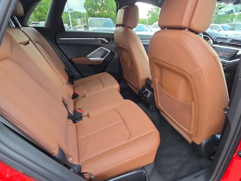 New 2025 Audi Q3 2.0T Premium Plus image 11