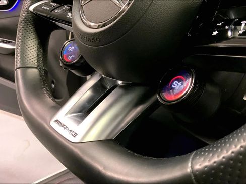 Used 2025 Mercedes-Benz C 43 AMG 4MATIC Sedan image 31