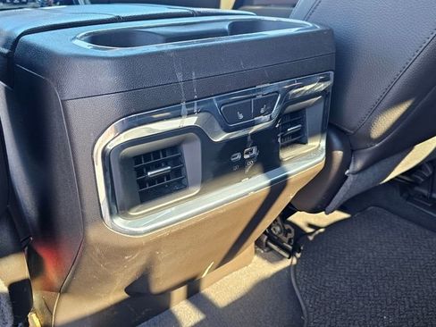 Used 2024 GMC Sierra 1500 Denali w/ Denali Reserve Package image 9