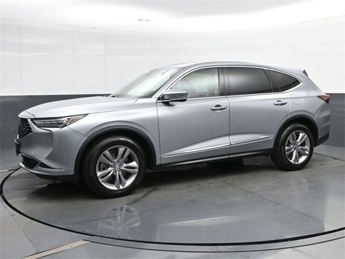 Used 2023 Acura MDX SH-AWD image 4