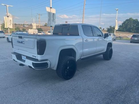 Used 2022 GMC Sierra 1500 AT4 w/ AT4 Premium Package AWD/4WD image 26