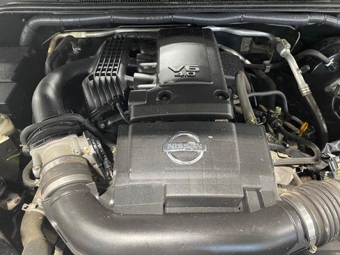 Used 2015 Nissan Frontier PRO-4X AWD/4WD image 37