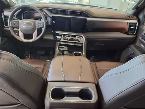 Used 2025 GMC Sierra 1500 Denali w/ Denali Reserve Package AWD/4WD image 24