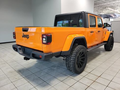 New 2025 Jeep Gladiator Sport AWD/4WD image 6