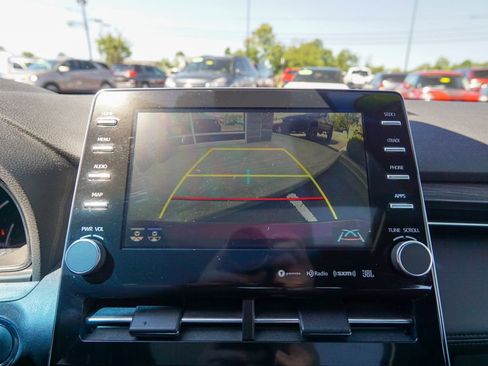 Used 2019 Toyota Avalon XLE FWD image 24