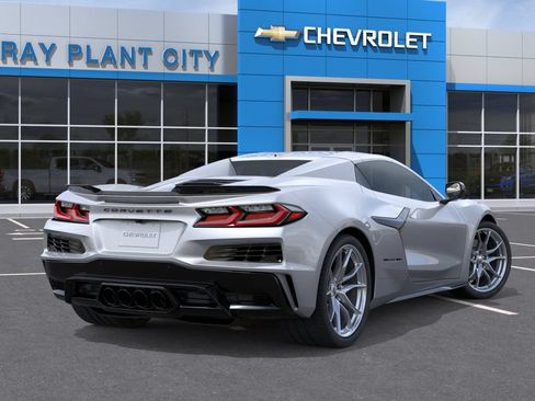 New 2027 Chevrolet Corvette Grand Sport RWD image 4
