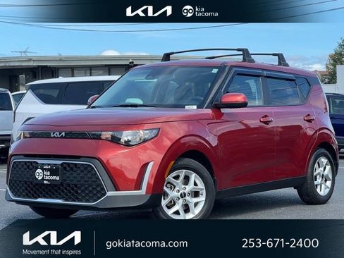 Certified 2023 Kia Soul S FWD image 1