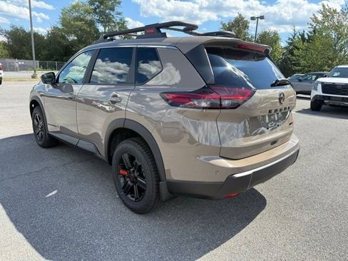 New 2026 Nissan Rogue SV image 7