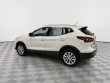 Used 2022 Nissan Rogue Sport SV w/ Technology Package image 6