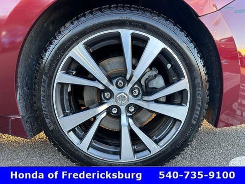 Used 2017 Nissan Maxima 3.5 S image 14