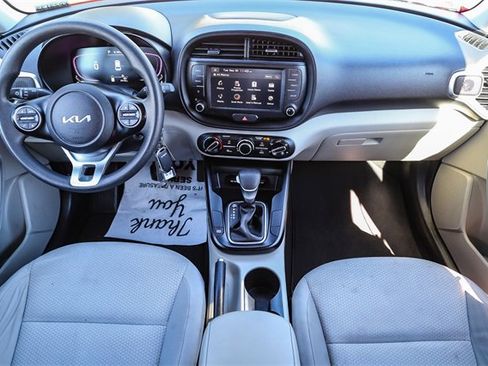 Certified 2023 Kia Soul LX w/ LX Technology Package image 13