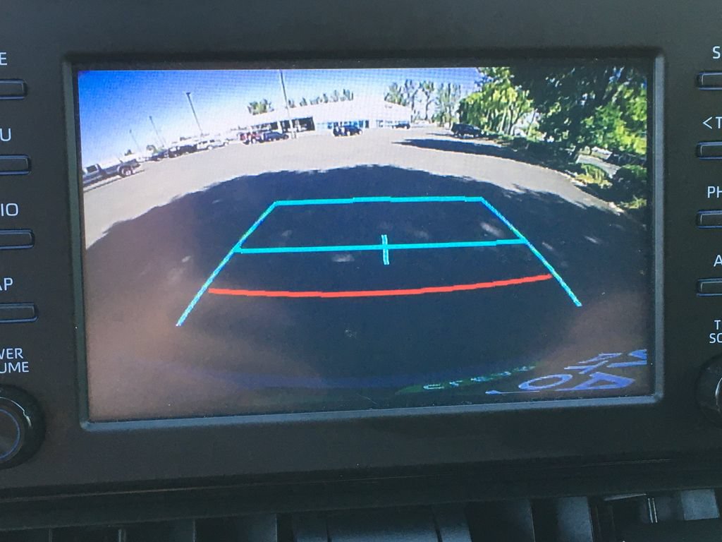 Used 2019 Toyota RAV4 LE w/ Carpet Mat Package AWD/4WD image 16