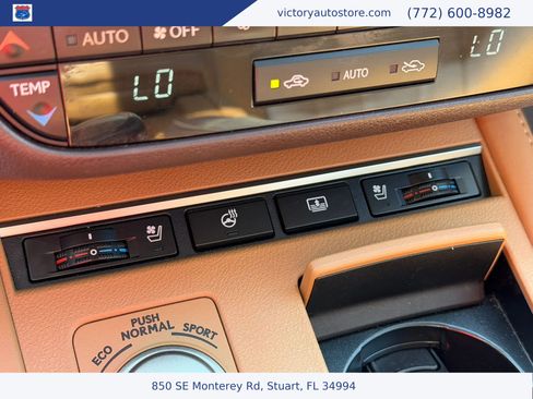 Used 2018 Lexus ES 350 w/ Luxury Package w/Wood Trim FWD image 31