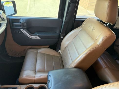 Used 2011 Jeep Wrangler Unlimited Sahara w/ Trailer Tow Group image 15