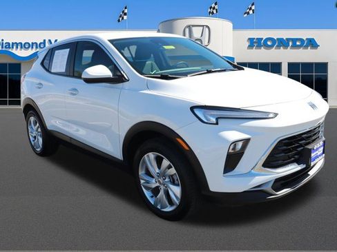 Used 2025 Buick Encore GX Preferred image 1