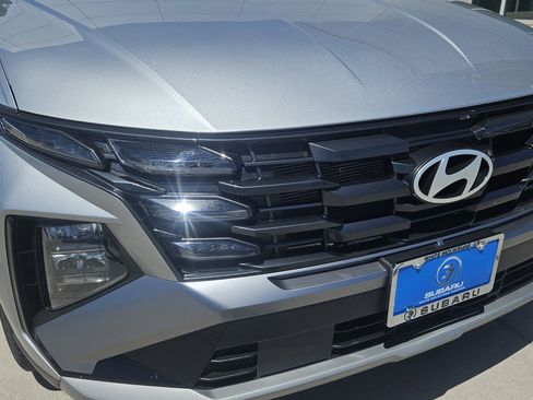 Used 2025 Hyundai Tucson SEL AWD/4WD image 3