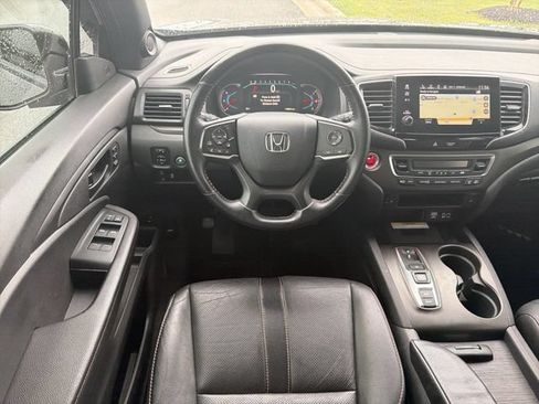 Used 2022 Honda Pilot TrailSport image 28