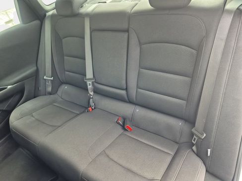 Used 2024 Chevrolet Malibu LT image 19