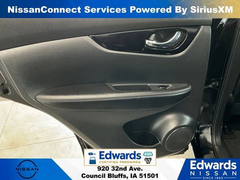 Used 2022 Nissan Rogue Sport SL AWD/4WD image 13