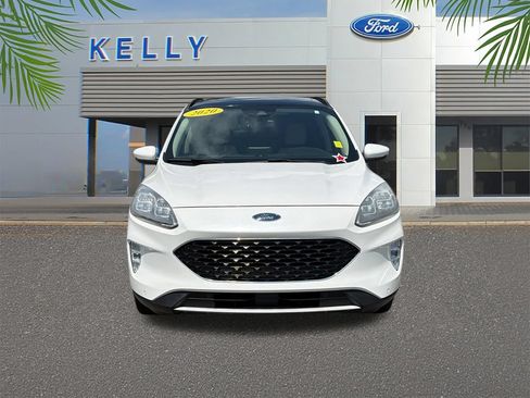 Used 2020 Ford Escape Titanium FWD image 8