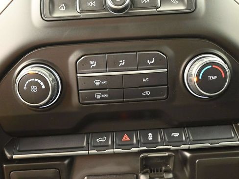 Used 2021 Chevrolet Silverado 1500 Custom RWD image 7