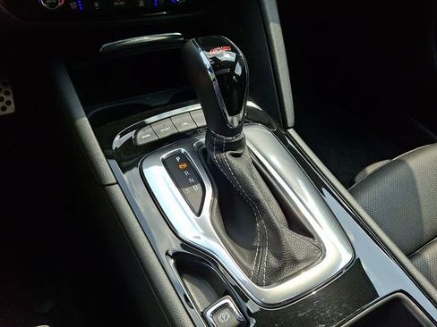 Used 2019 Buick Regal GS AWD/4WD image 15