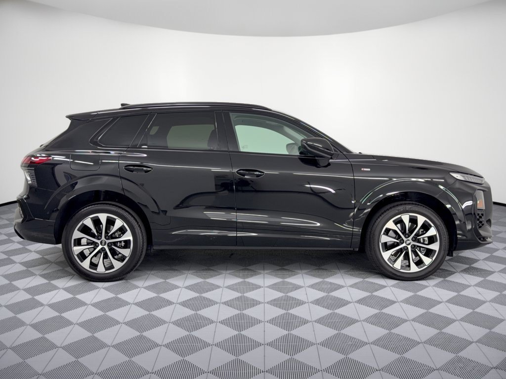 Used 2026 Audi Q3 quattro 2.0T AWD/4WD image 8