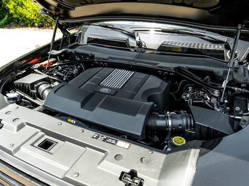 New 2026 Land Rover Defender 90 V8 AWD/4WD image 43