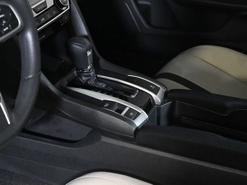 Used 2016 Honda Civic EX-T image 19