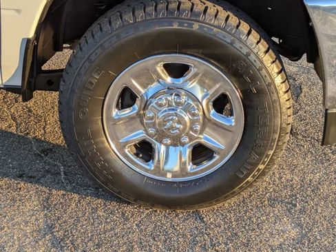 Used 2021 RAM 3500 Big Horn image 10