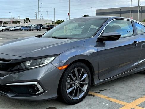 Used 2019 Honda Civic EX image 1