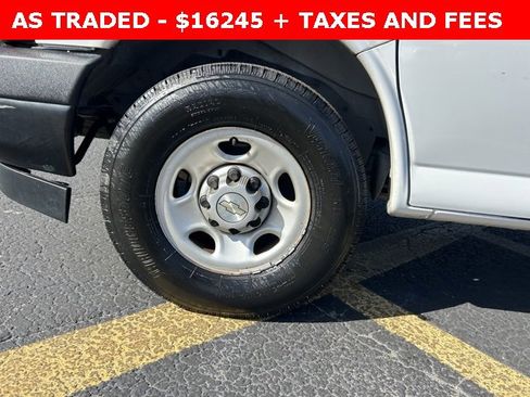Used 2020 Chevrolet Express 2500 Work Van w/ Driver Convenience Package image 9