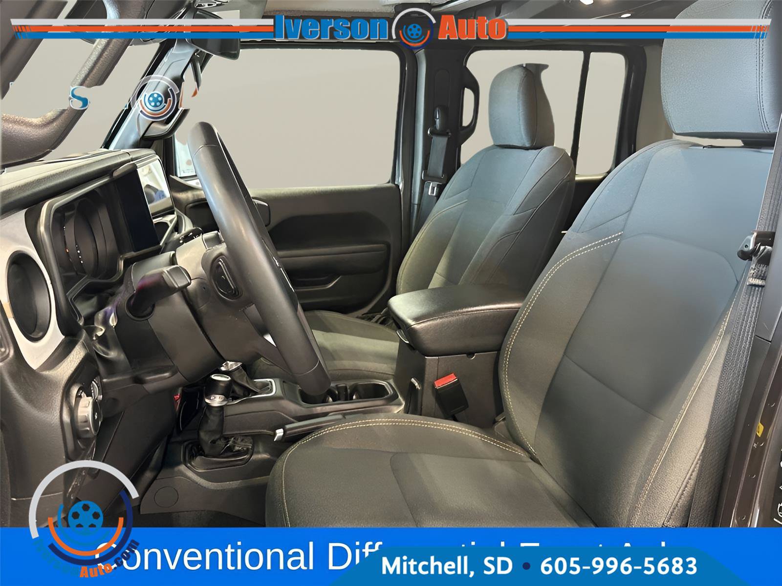 Used 2025 Jeep Wrangler Unlimited Sport AWD/4WD image 16