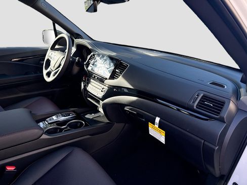 New 2026 Honda Ridgeline Black Edition image 26