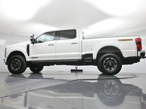 Certified 2023 Ford F250 Lariat w/ Lariat Ultimate Package image 56